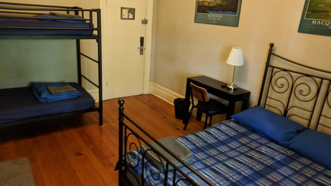 Newtown Backpackers - Tourism Cairns 24