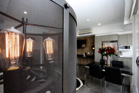 Honeysuckle Executive Apartments - Tourism Cairns 35