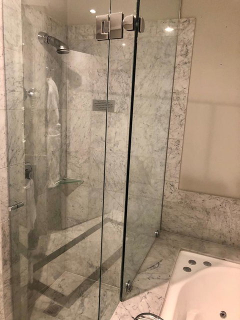 Radisson Blu Plaza Hotel Sydney - Tourism Cairns 38