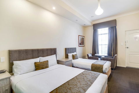 Prince Of Wales Hotel - Tourism Cairns 14