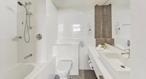 The Sydney Boulevard Hotel - Tourism Cairns 6