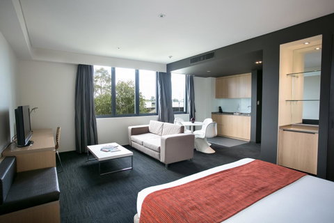 Alpha Hotel Eastern Creek - Tourism Cairns 16