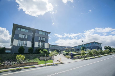 Alpha Hotel Eastern Creek - Tourism Cairns 2