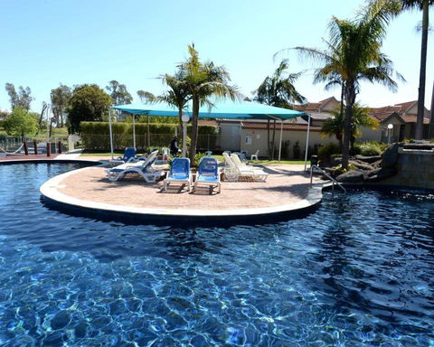 Yarrawonga Waterfront Apartments - Tourism Cairns 0