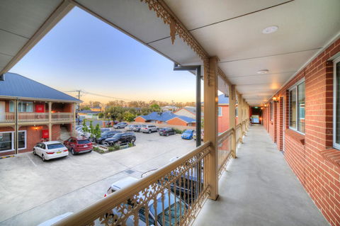 Best Western Plus Bolton On The Park - Tourism Cairns 23