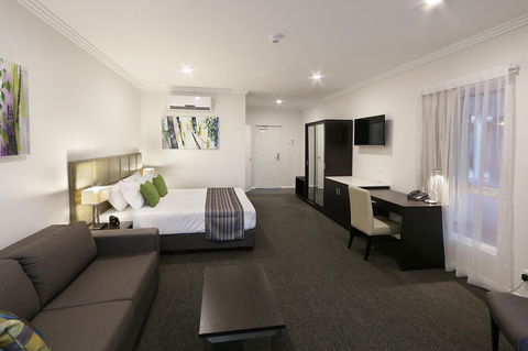 Best Western Plus Bolton On The Park - Tourism Cairns 5