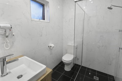 Best Western Plus Bolton On The Park - Tourism Cairns 26