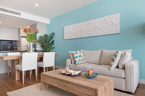 Arena Luxury Beachfront Apartment - Tourism Cairns 34