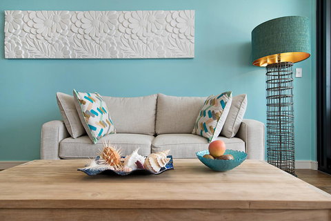 Arena Luxury Beachfront Apartment - Tourism Cairns 11