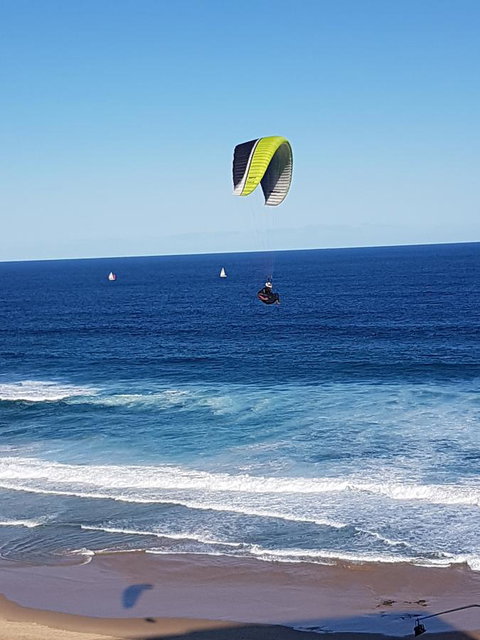 Arena Luxury Beachfront Apartment - Tourism Cairns 15