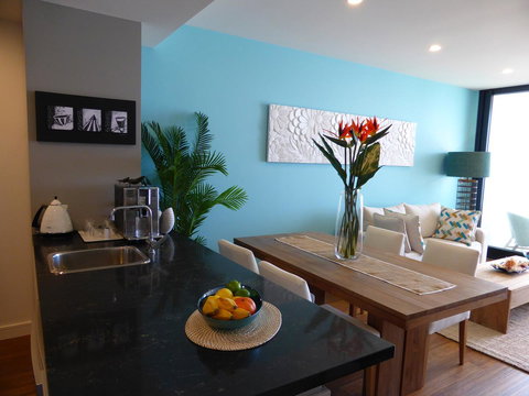 Arena Luxury Beachfront Apartment - Tourism Cairns 35