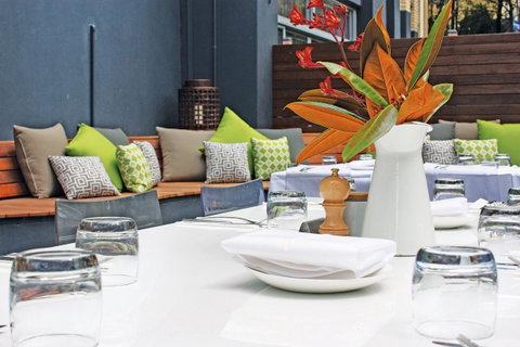 Hotel Urban St Leonards - Tourism Cairns 22