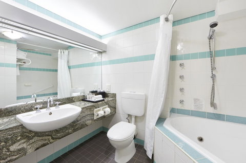 Holiday Inn Parramatta, An IHG Hotel - Tourism Cairns 8
