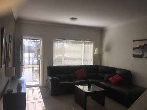 Travers Street Apartment - Tourism Cairns 5