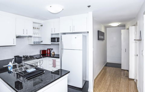 DD Apartments On Kent Street - Tourism Cairns 7