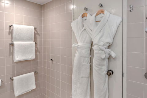 Crowne Plaza Sydney Airport, An IHG Hotel - Tourism Cairns 24