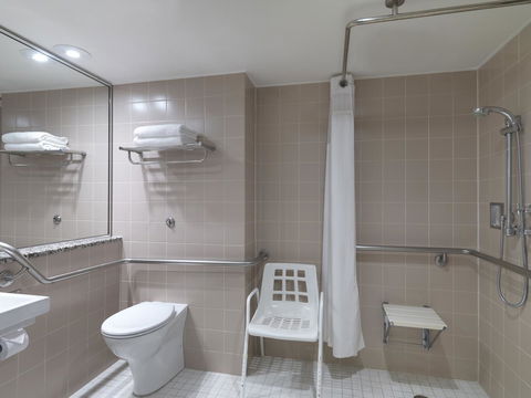 Crowne Plaza Sydney Airport, An IHG Hotel - Tourism Cairns 25