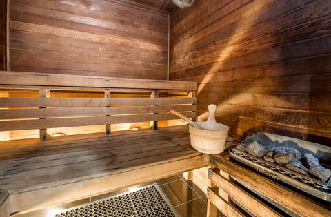 Crowne Plaza Sydney Airport, An IHG Hotel - Tourism Cairns 10