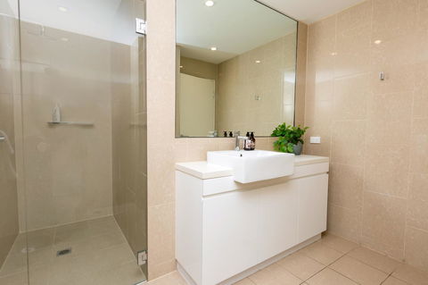 The Penthouse - Tourism Cairns 26
