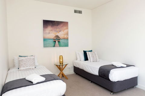 The Penthouse - Tourism Cairns 23