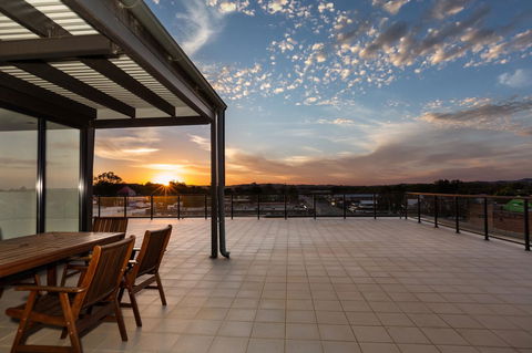 The Penthouse - Tourism Cairns 0
