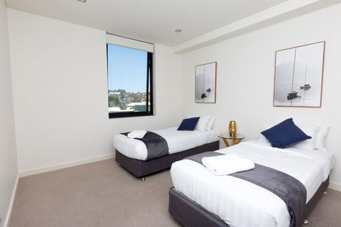 The Penthouse - Tourism Cairns 18