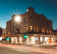 Crown Hotel Surry Hills - Tourism Cairns