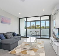 Stylish and Neat two bed apartment in Wentworth Point - Tourism Cairns