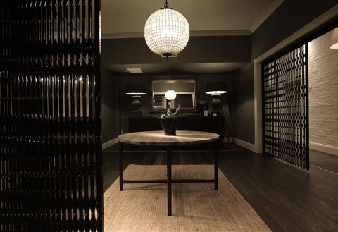 Perry Street Hotel - Tourism Cairns 1