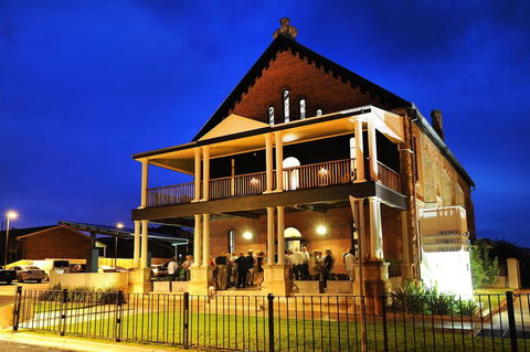 Perry Street Hotel - Tourism Cairns 0