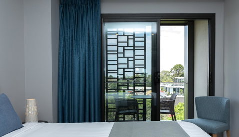 Studio 8 Residences - Adults Only - Tourism Cairns 14