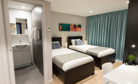 Studio 8 Residences - Adults Only - Tourism Cairns 2