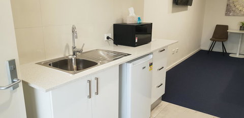 Carlton Suites - Tourism Cairns 18