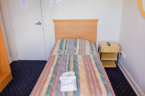 Gardners Inn Hotel - Tourism Cairns 42