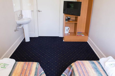 Gardners Inn Hotel - Tourism Cairns 17