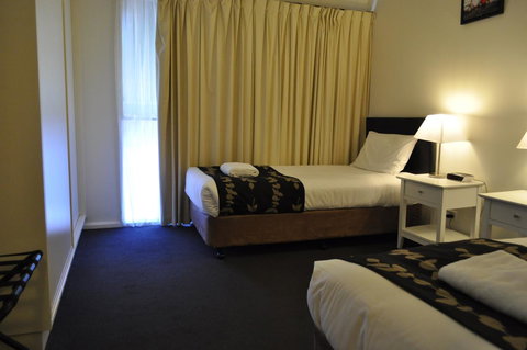 Albury Burvale Motor Inn - Tourism Cairns 21