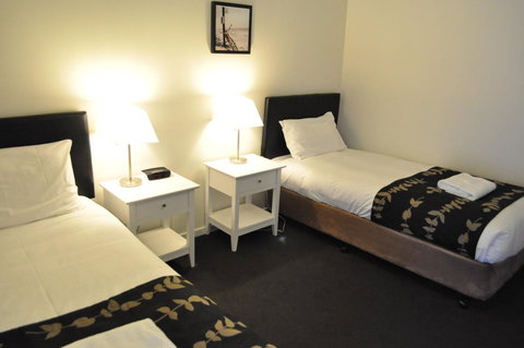 Albury Burvale Motor Inn - Tourism Cairns 22