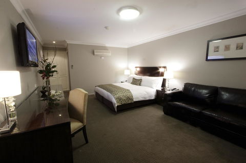 Carlyle Suites & Apartments - Tourism Cairns 4