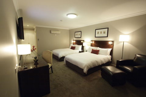 Carlyle Suites & Apartments - Tourism Cairns 11