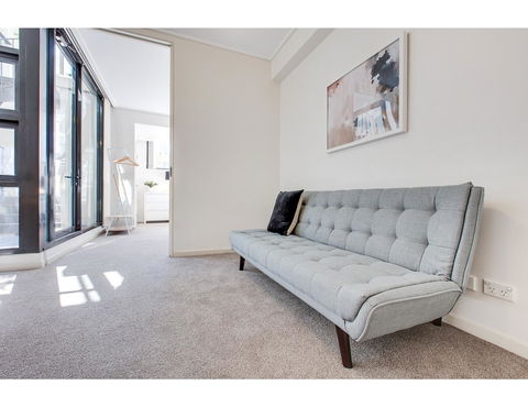 Walk To The Convention Centre, Casino, City - Tourism Cairns 17