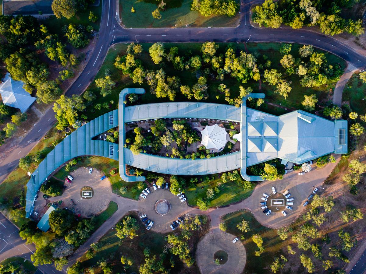 Arnhem NT Tourism Cairns