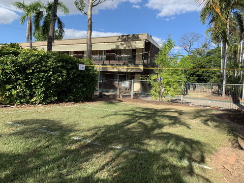 Pine Tree Motel - Tourism Cairns 6
