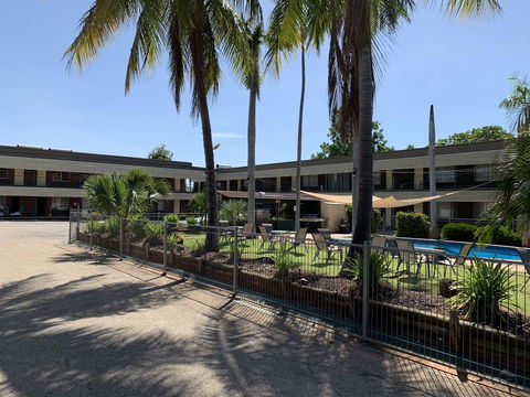 Pine Tree Motel - Tourism Cairns 2