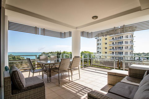 ZEN BY THE WATER - Esplanade Darwin Retreat - Tourism Cairns 3