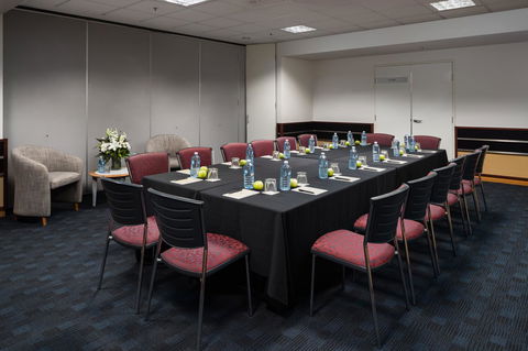 Rydges Darwin Central - Tourism Cairns 24