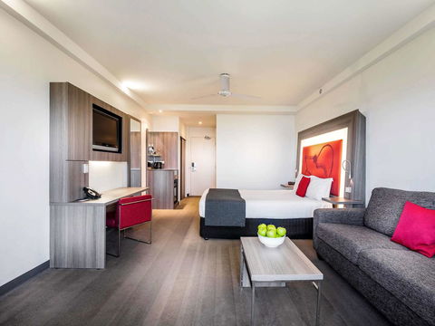 Novotel Darwin CBD - Tourism Cairns 33