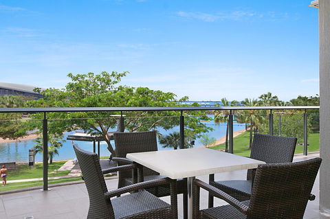 Darwin Waterfront Luxury Suites - Tourism Cairns 1