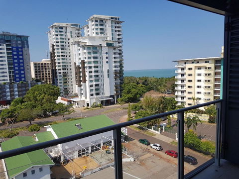 Darwin-Ocean Views, Tropical Getaway, Pool & Aircon - Tourism Cairns 20