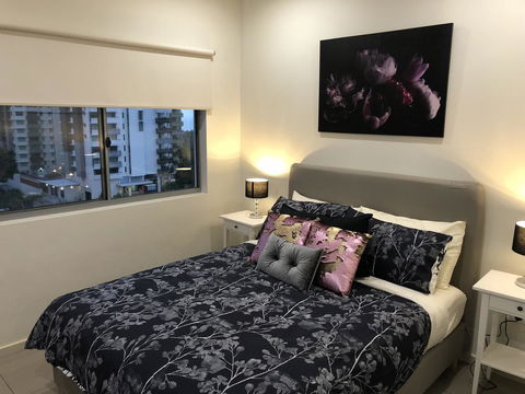 Darwin-Ocean Views, Tropical Getaway, Pool & Aircon - Tourism Cairns 0