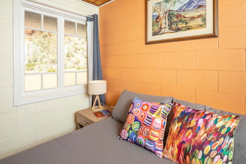 Glen Helen Lodge - Tourism Cairns 13